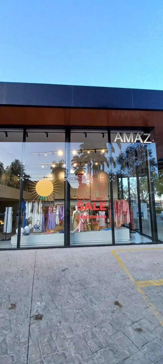 Fachada da loja AMÁZ